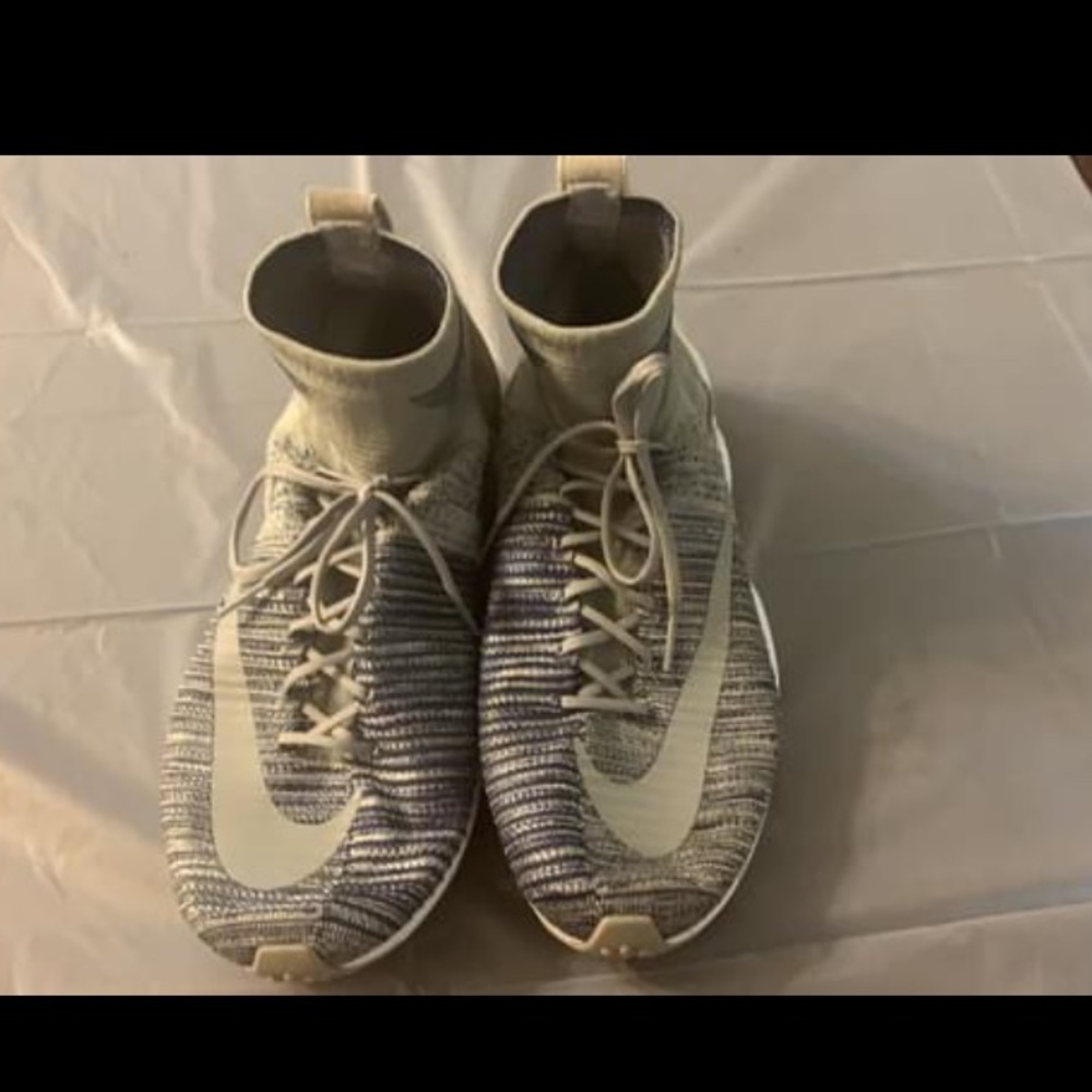 Sneakers for men